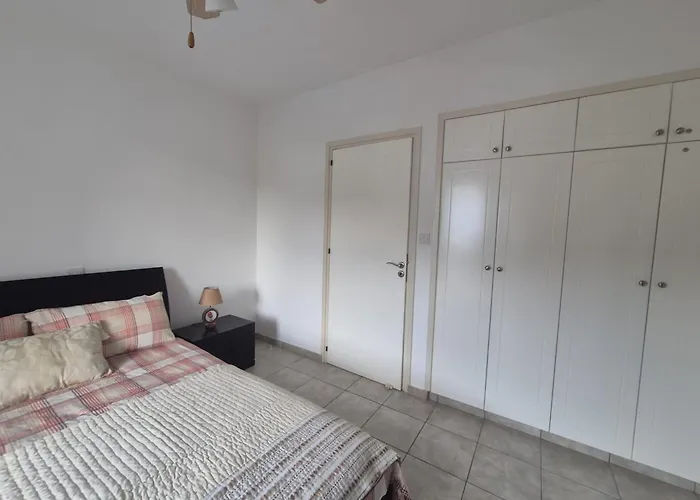 2 Bedroom Townhouse Lower Peyia Paphos Cyprus